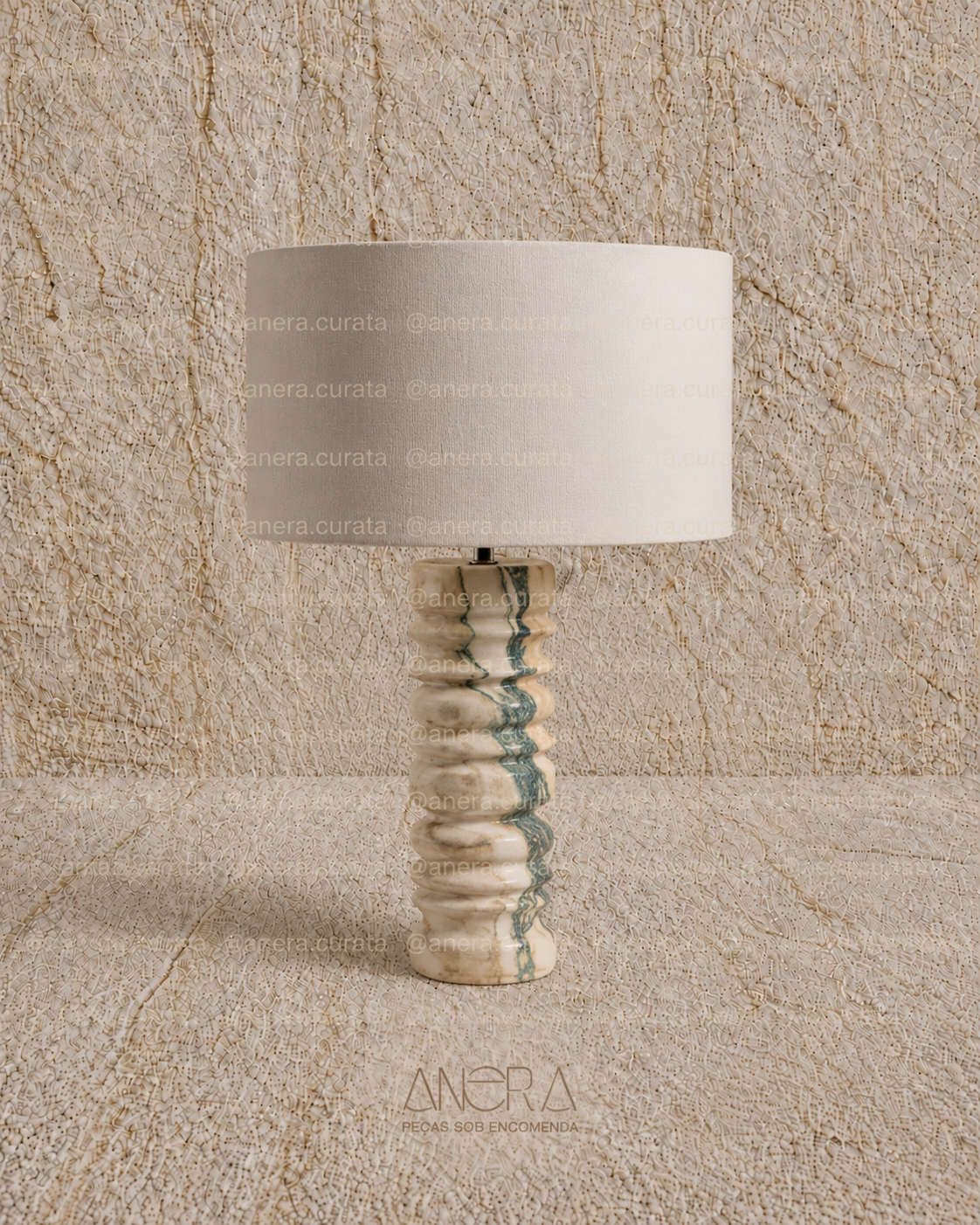 Luminária de mesa Contorno