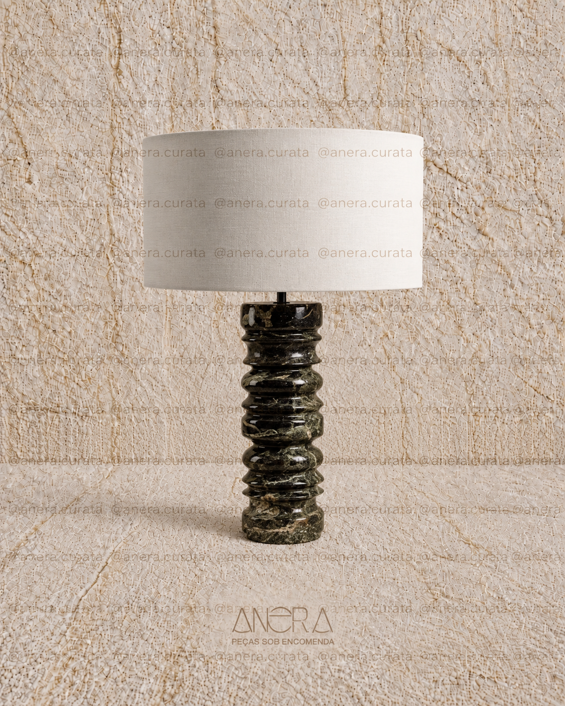 Luminária de mesa Contorno