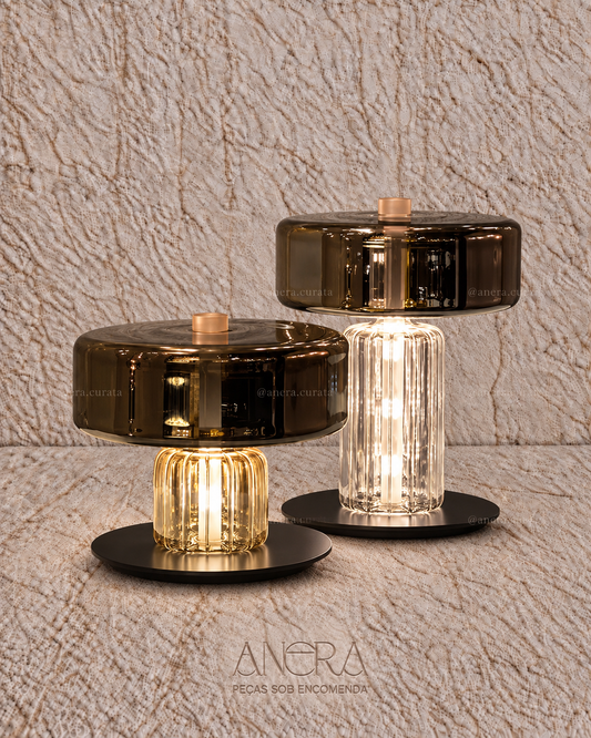 Luminária de mesa Lowy