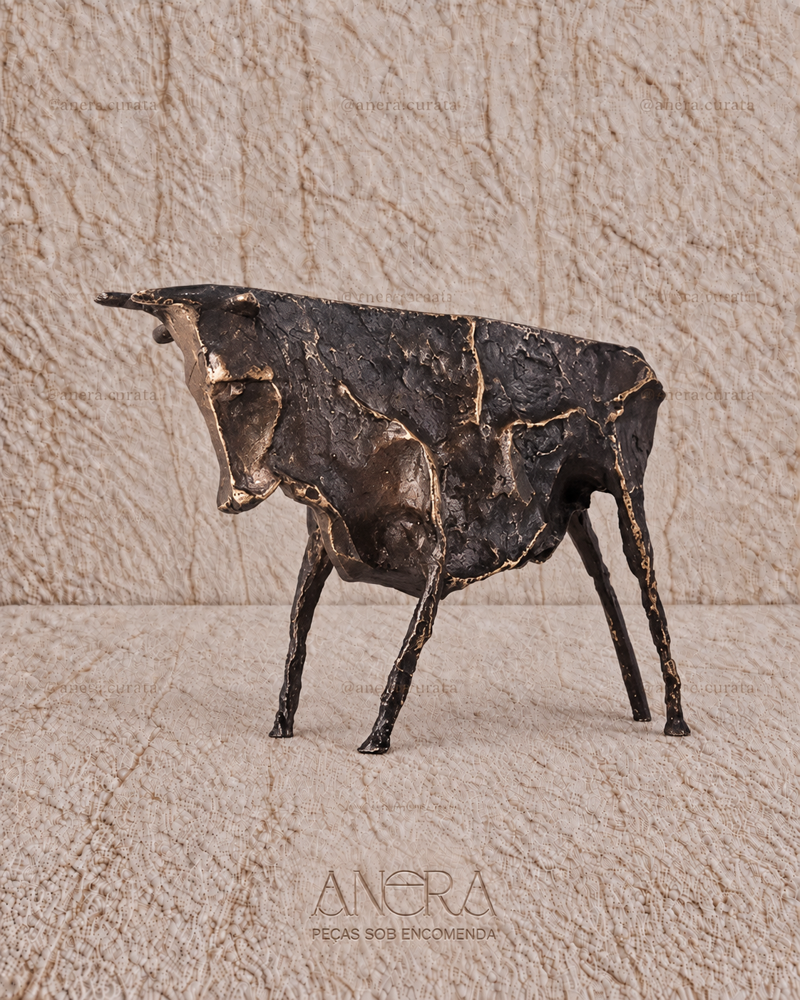 Escultura Brut