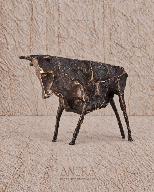 Escultura Brut